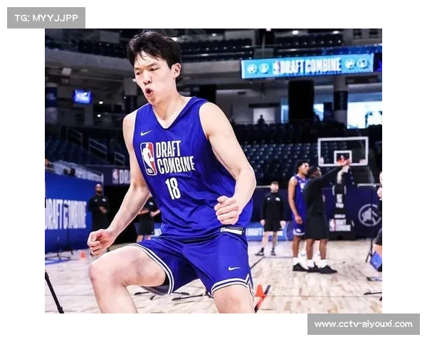 杨瀚森站立摸高2米89引球探关注，高位策应能力获赞欧洲风格